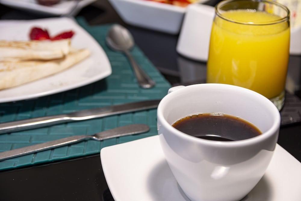 Hotel Lincoln Medellin Ngoại thất bức ảnh