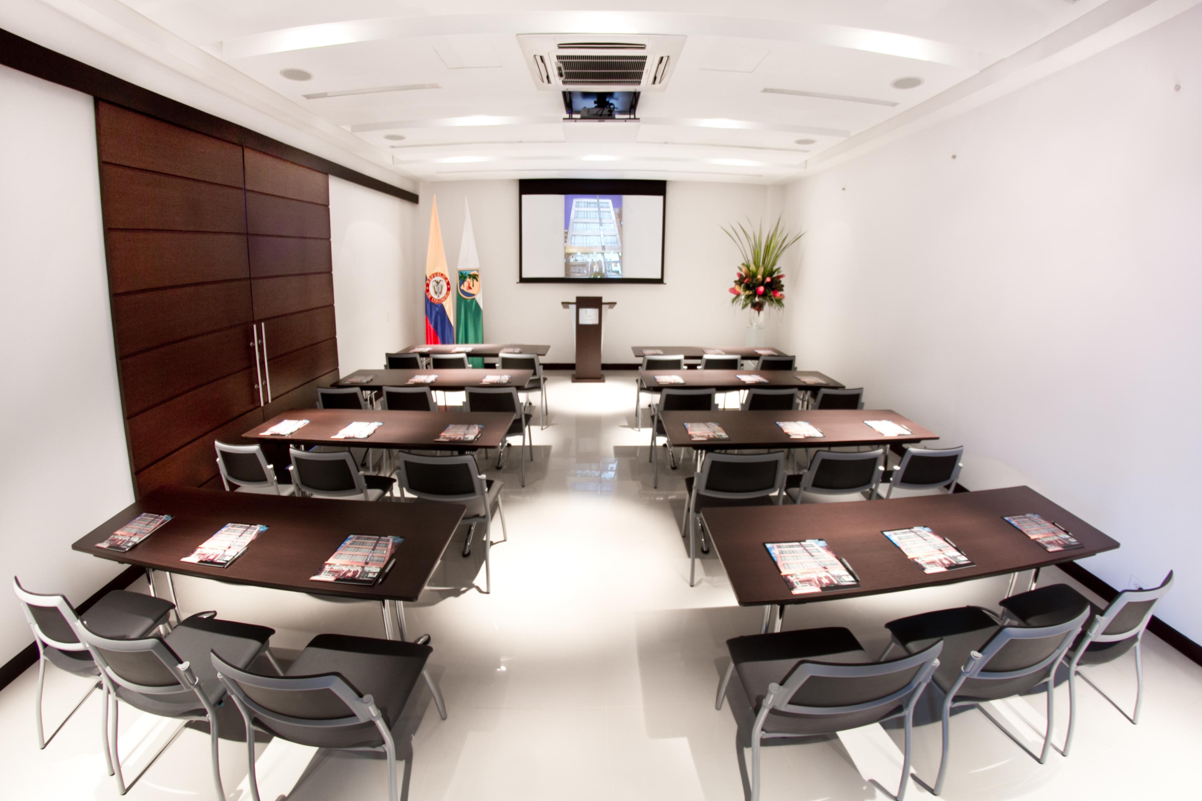Hotel Lincoln Medellin Ngoại thất bức ảnh