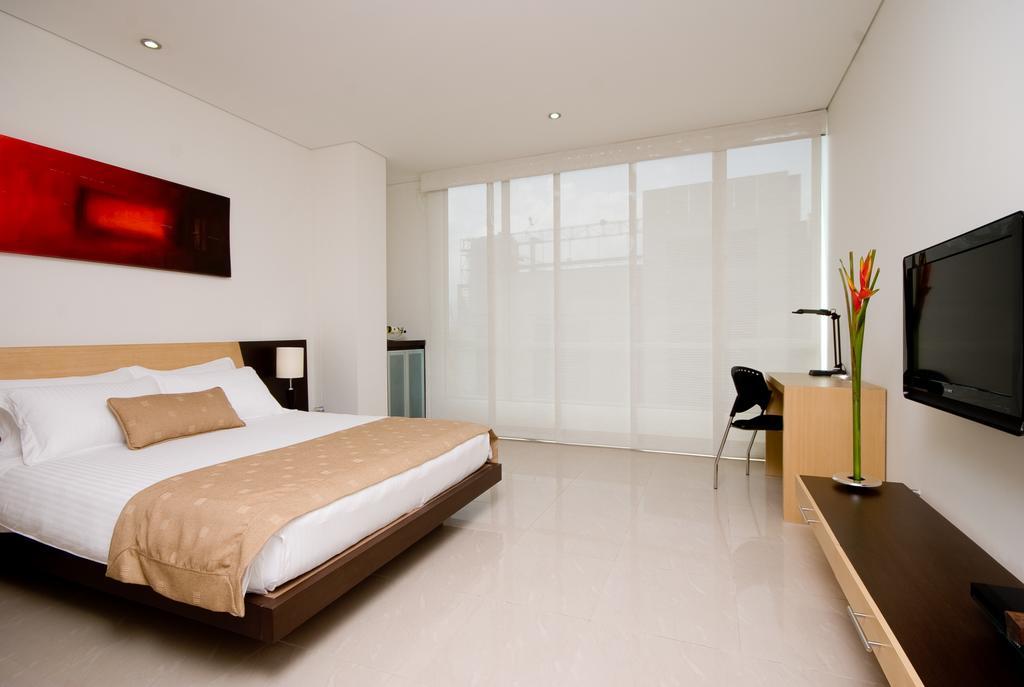 Hotel Lincoln Medellin Ngoại thất bức ảnh